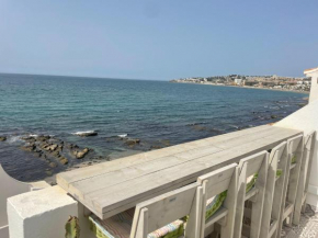Primera Línea de playa con vistas al mar